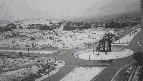 שלג בכרמיאל, חורף 1991. צילום ארכיון