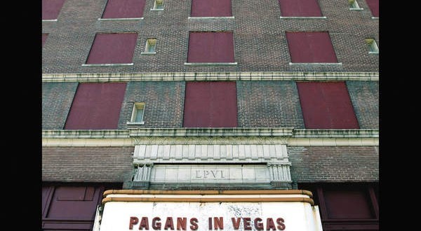 Metric – Pagans In Vegas