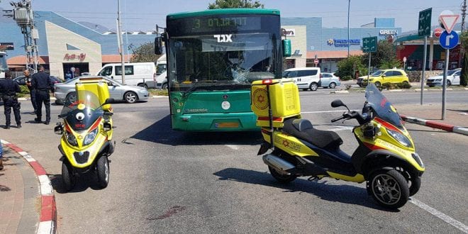 תאונה מרכז ביג אוטובוס הולכת רגל 2018-09