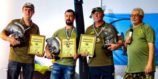 משמאל : הזוכים תחרות דייג - אלכס אורלץ, יבגני פטייצקי, ניקולאי בריגורנקו ואנדרי מזלין 2019-01