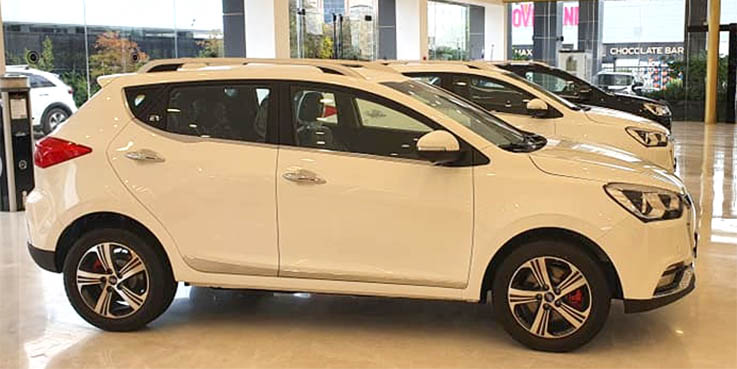רכב פרטי חשמלי 1005 של חברת JAC יבואנית EV MOTORS צילום:עופר סגל