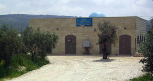 קבר רבי ישמעאל כהן גדול בסג׳ור. צילום אריאל פלמון (ויקיפדיה)