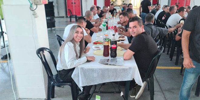 מגיע להם: הכבאים התפנקו בערב גיבוש