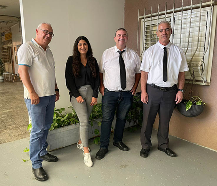עו״ד רונן לפיד עם חברי הצוות החדשים: דוד זזון עו״ד משה אסף ואדר כהן