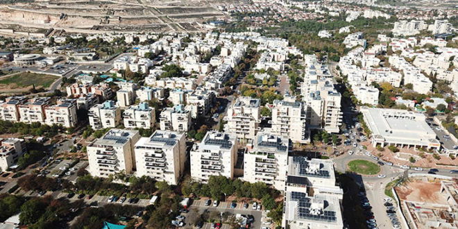 שכונה בכרמיאל נוף בינוי צילום באדיבות צביקה מונר