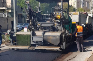ריבוד כבישים בכרמיאל צילום מינהל שפ״ע בעירייה
