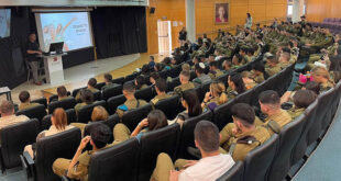 סדנת אזרחות לחיילים צילום עיריית עכו