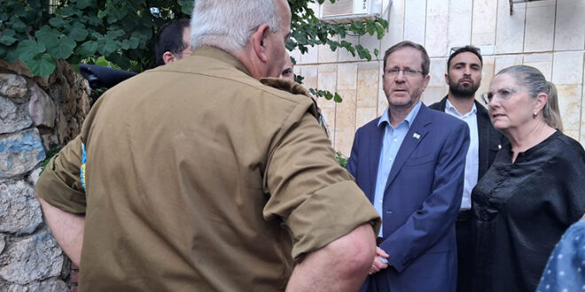 הנשיא הרצוג הגיע לנחם את משפחתו של אלכסנדר פילין ז”ל